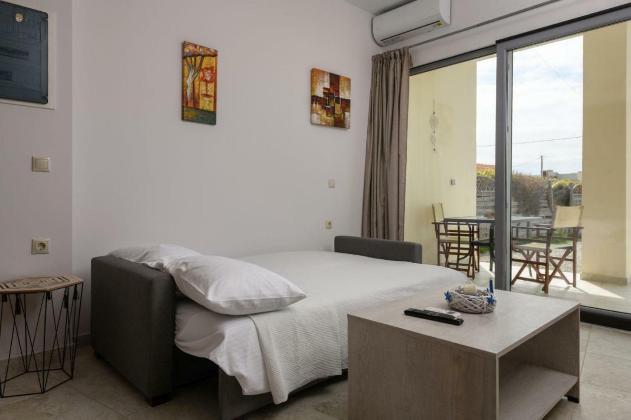 Coral Sea Apartment Kokkinos Pirgos Exterior photo