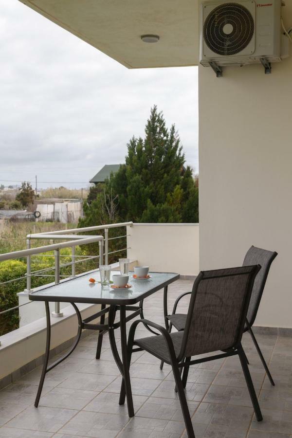 Coral Sea Apartment Kokkinos Pirgos Exterior photo
