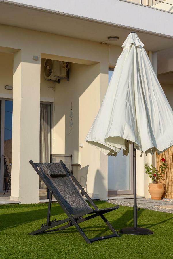 Coral Sea Apartment Kokkinos Pirgos Exterior photo